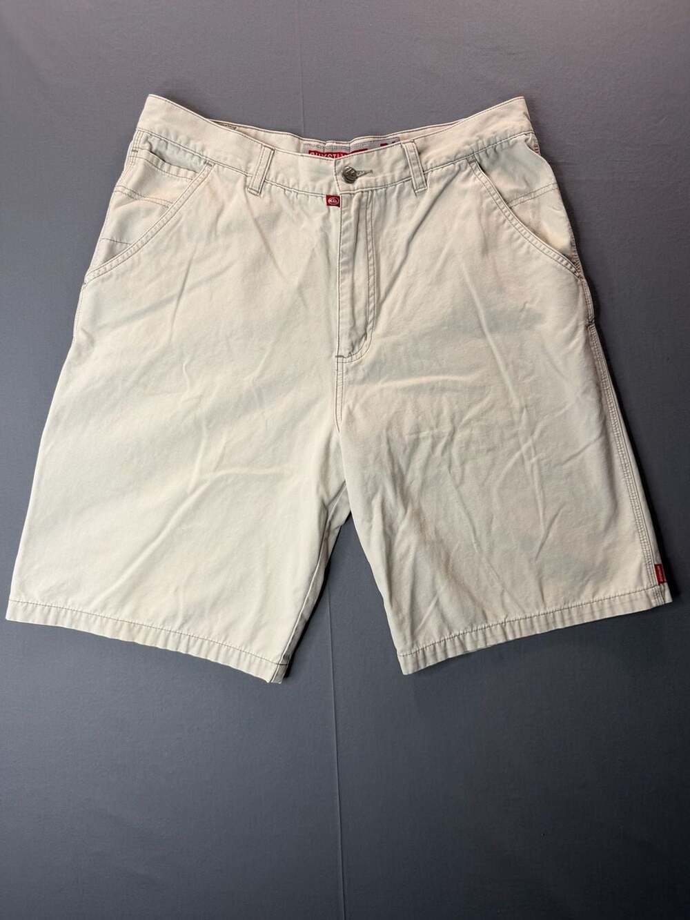 Quiksilver Vintage Y2K Baggy Tan Canvas Cargo Shorts Size 34 Skater